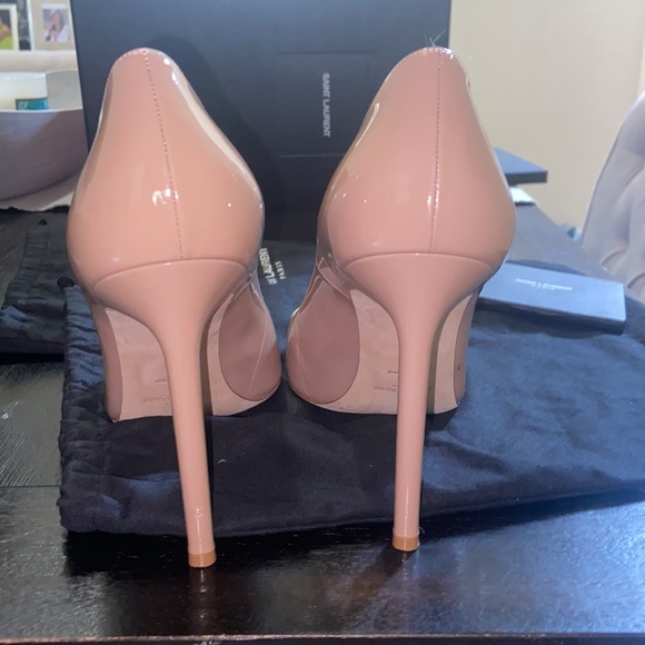 Saint Laurent ANJA PUMPS IN PATENT LEATHER size 41 w/ Box - Picture 8 of 10